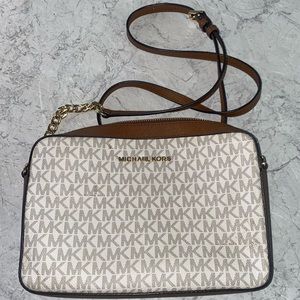 Michael Kors mini purse